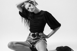  Kazim Gunyar Photographer & Director