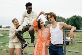  Kazim Gunyar Photographer & Director