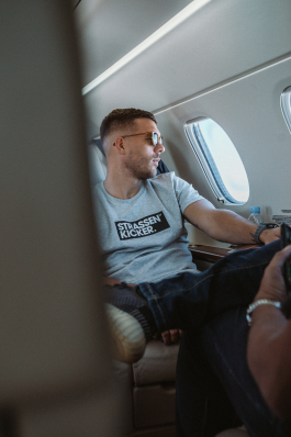  Kazim Gunyar Photographer & Director