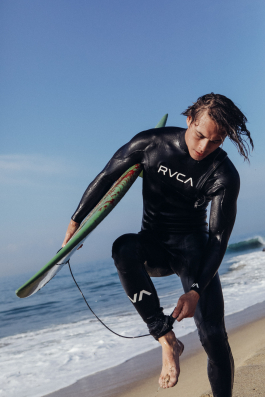  Kazim Gunyar Photographer & Director