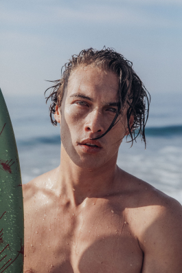  Kazim Gunyar Photographer & Director