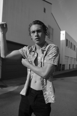  Kazim Gunyar Photographer & Director