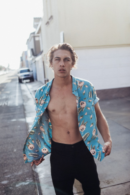  Kazim Gunyar Photographer & Director