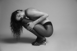  Kazim Gunyar Photographer & Director