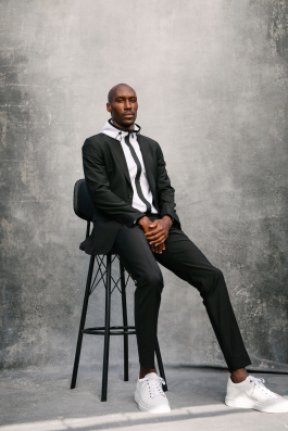  Kazim Gunyar Photographer & Director