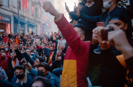  Kazim Gunyar Photographer & Director