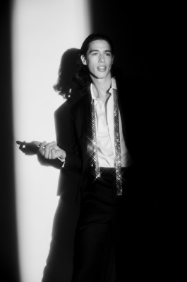  Kazim Gunyar Photographer & Director