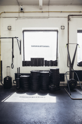  Kazim Gunyar Photographer & Director